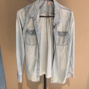 chambray, jean shirt